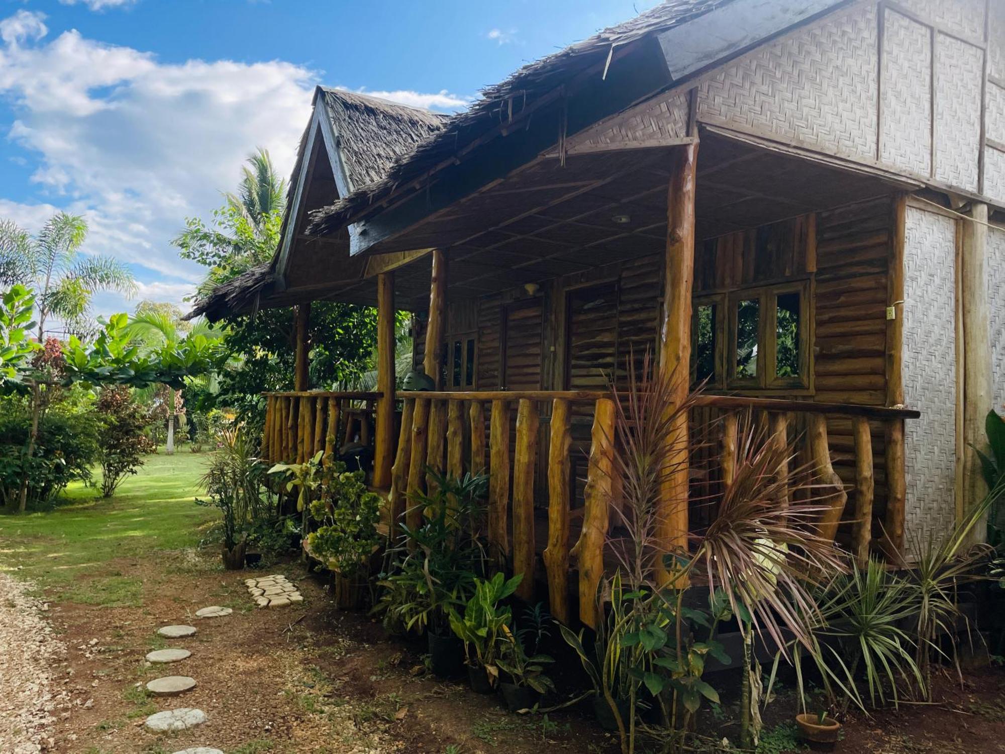 Travis Post Homestay Siquijor Eksteriør billede